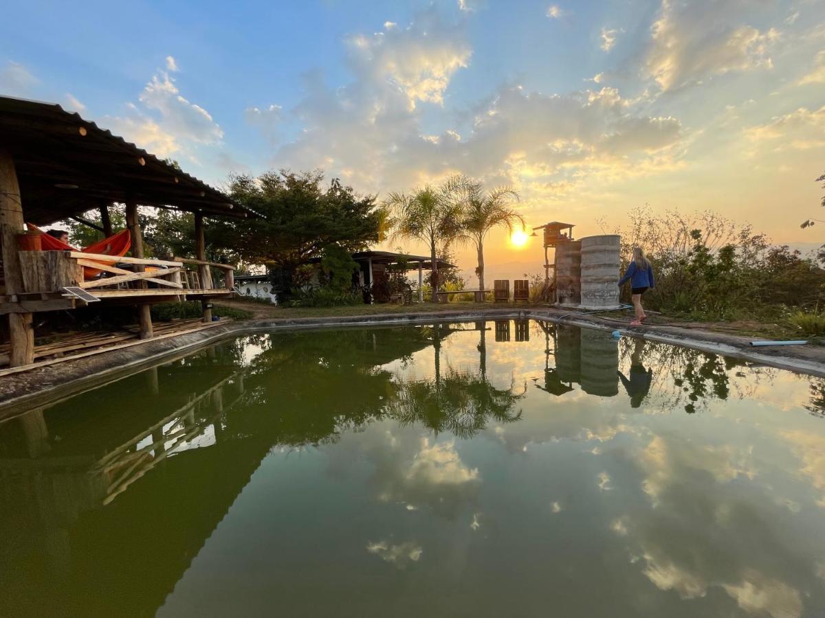 Monsonkeang Camping View ม่อนสันเกี๋ยง Mae Chaem Exteriér fotografie