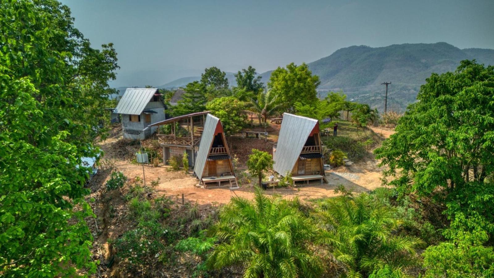 Monsonkeang Camping View ม่อนสันเกี๋ยง Mae Chaem Exteriér fotografie